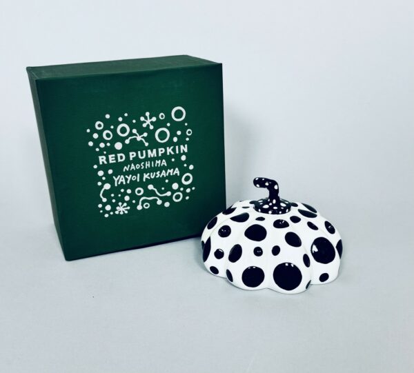 Yayoi KUSAMA (Né en 1929), D’Après  Naoshima Pumpkin White & Black.