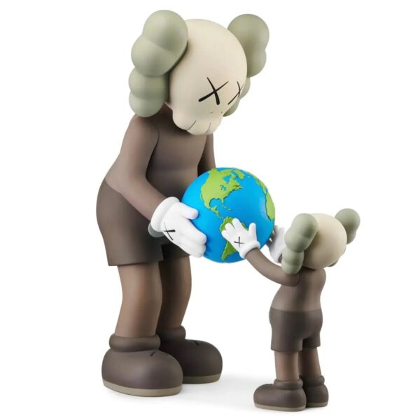 KAWS (Né en 1974) X MEDICOMTOY.  Promised (Brown).2020